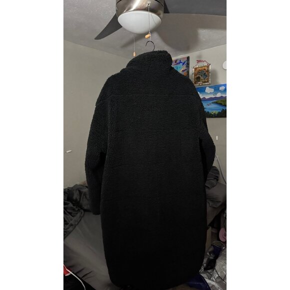 Levi Sherpa coat - Picture 2 of 3